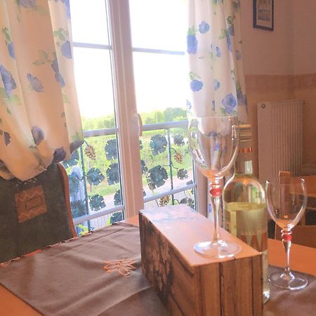 בורוויילר Ferienwohnung Suedpfalzblick מראה חיצוני תמונה