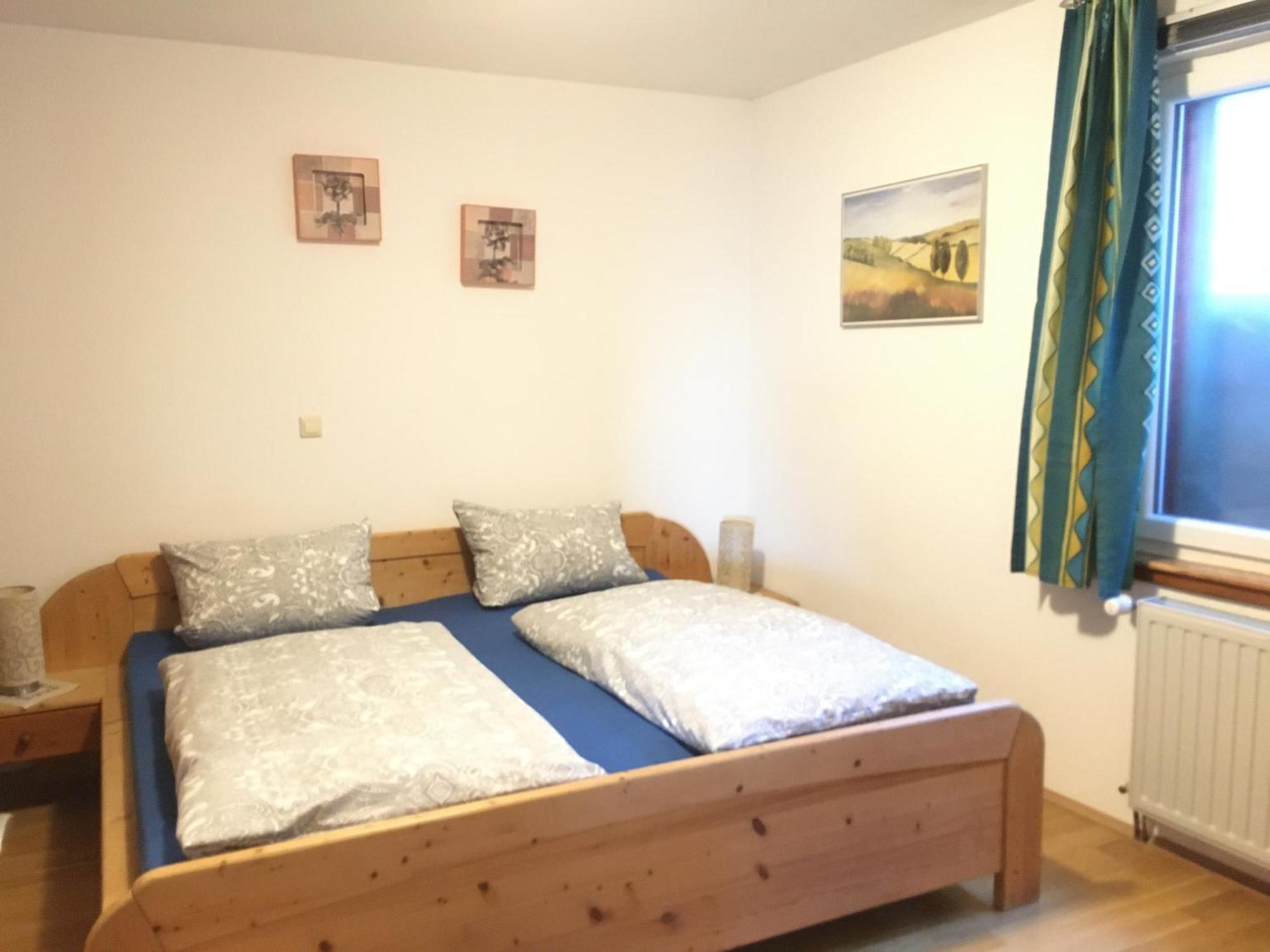 בורוויילר Ferienwohnung Suedpfalzblick מראה חיצוני תמונה