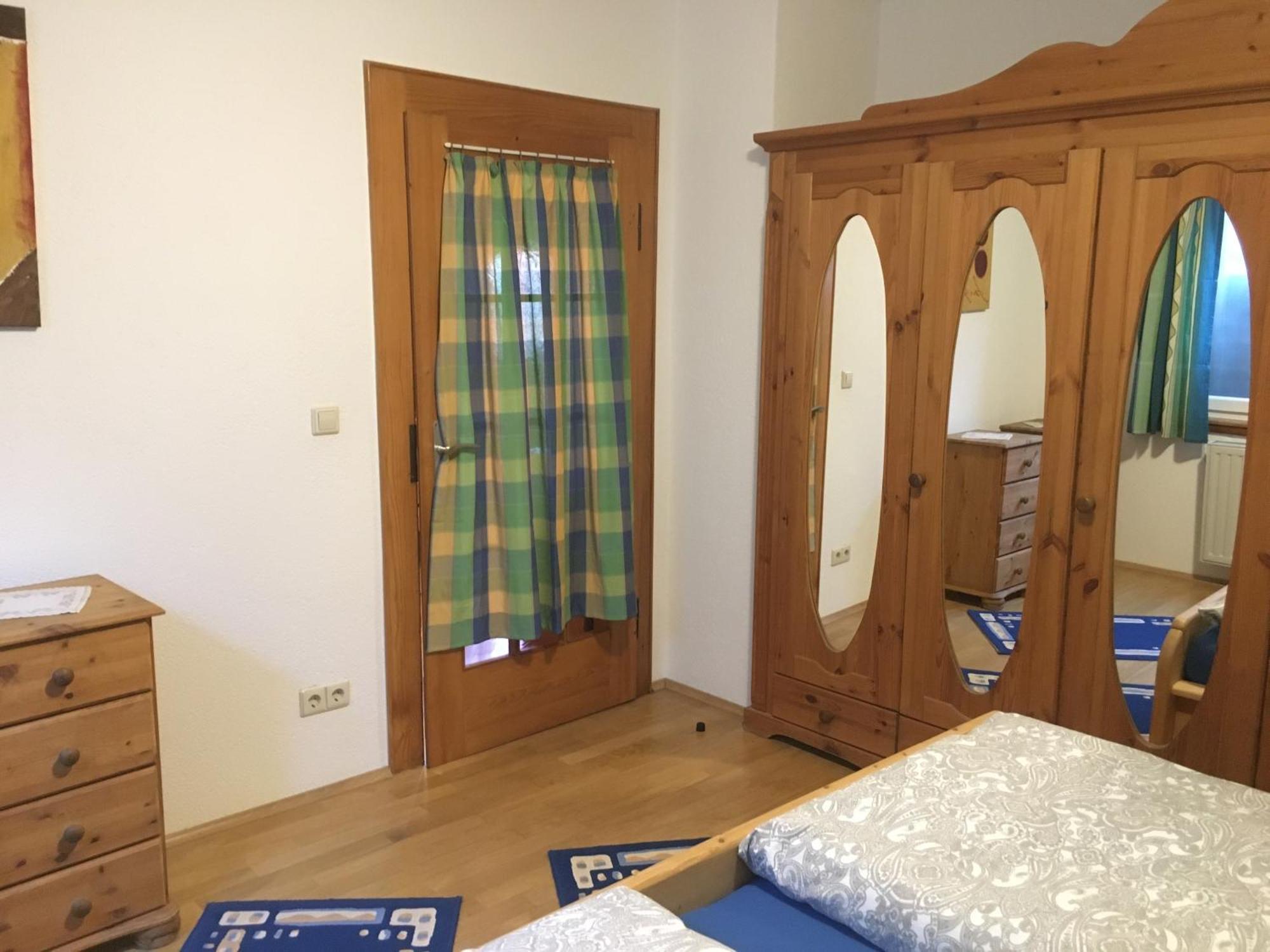 בורוויילר Ferienwohnung Suedpfalzblick מראה חיצוני תמונה